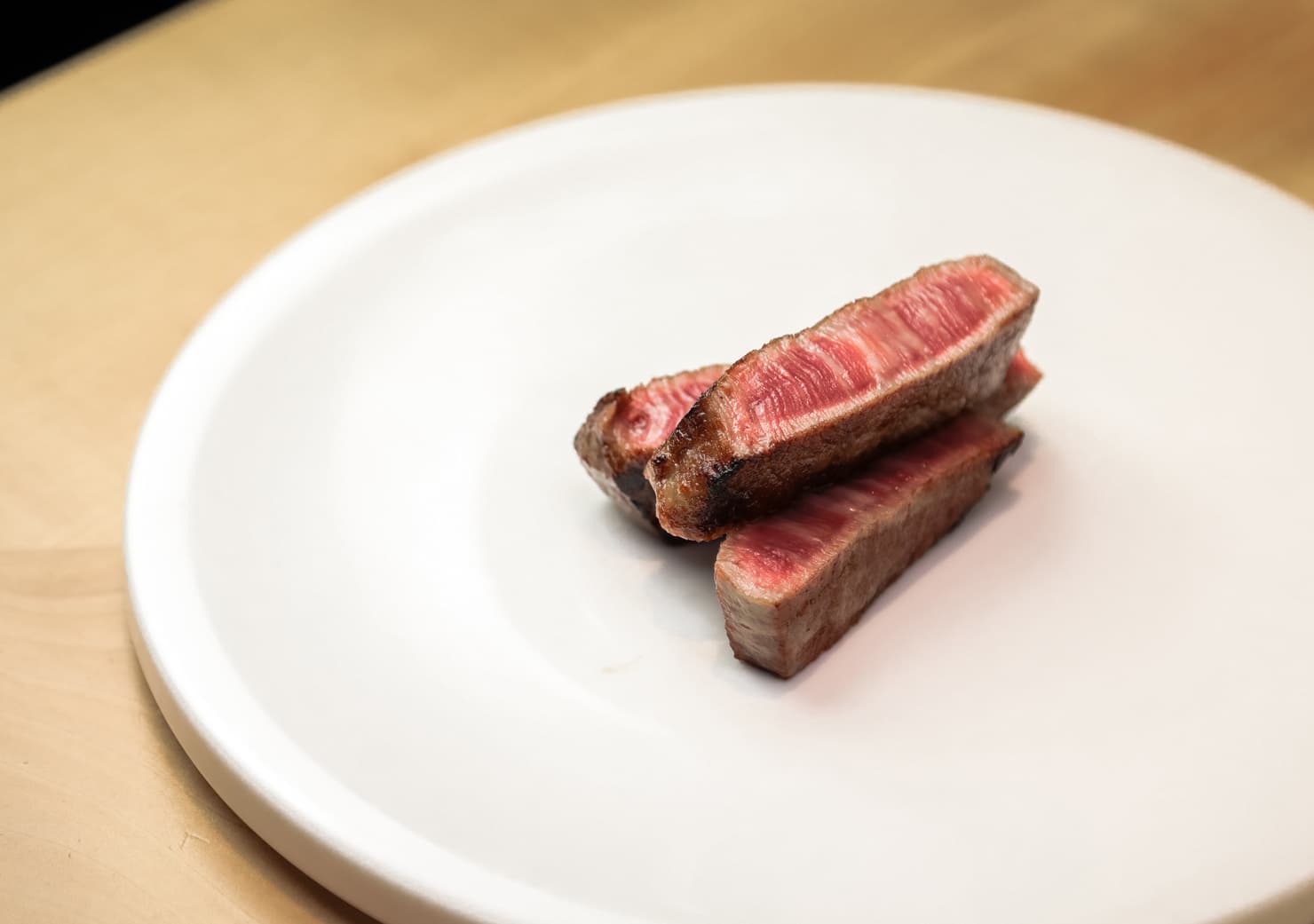 ヒレステーキをワインにあわせて